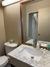 Knights Inn Lindsay - Salle de bain