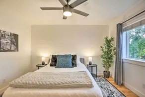 Pet-friendly Bend Home w/ Hot Tub & Patio! - Rom