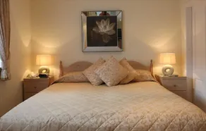 Sunninghill Hotel - Room