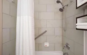 Holiday Lodge Appleton - Bathroom