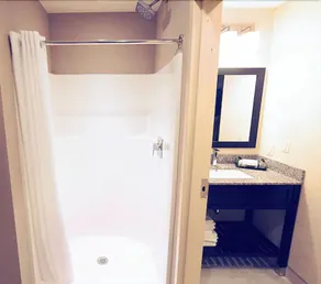 Warehouse Hotel at The Nook - Bathroom