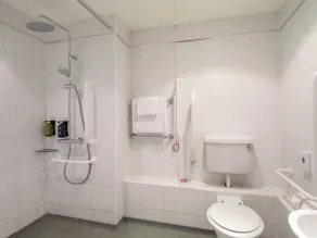 Garner Hotel Rotherham East by IHG - Room