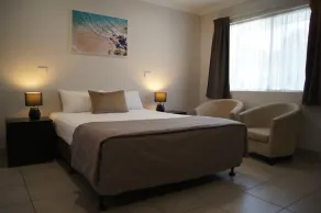 Beachside Motor Inn By Golden Chain - Room
