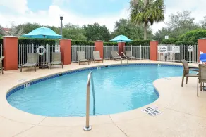 Comfort Suites Lady Lake - The Villages - Piscine