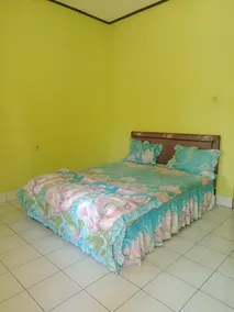 Bukit Senaru Homestay - Room