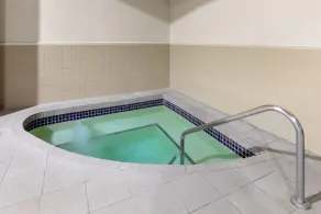 Baymont by Wyndham Jamestown Conference Center & Water Park - Piscine