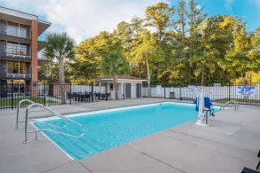 Wyndham Garden Columbia-Ft Jackson - Piscine