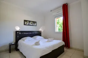 Gradevole monolocale totalmente attrezzato con giardino e terrazza | Ammette cani - Camera