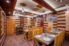 Bombay Residency - Restaurant