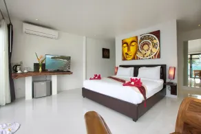 Crystal Bay Yacht Club Beach Resort - Room