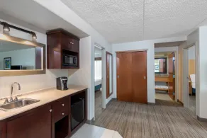 Holiday Inn Express & Suites Wheat Ridge-Denver West by IHG - Chambre