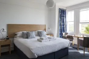 Tommy Jacks Beach Apartments - Chambre