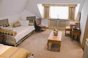 The Bat and Ball - Room