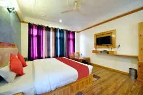 Hotel Mai Vrindavan - Quarto