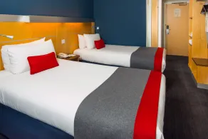Holiday Inn Express Hemel Hempstead by IHG - Room