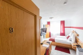 Hotel Weinhaus Wiedemann - Chambre