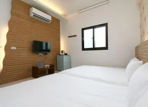 Meet Love at Pacific Ocean Turtle Island B&B - Room