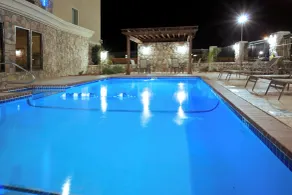 Holiday Inn Express Texas City by IHG - Piscina