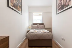 Silver Moon, 2 bedrooms apartament in Southampton Central Free Parking - Værelse