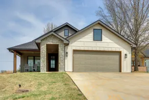 Steps From the Water! Grand Lake Getaway w/ Patio - Innenbereich