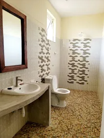 Casuarina Lounge - Bathroom