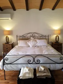 Can Madis Enjoy Your Holidays in the Very Heart of Mallorca - Zimmer