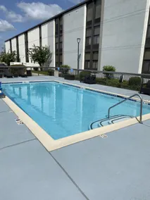 Hampton Inn Auburn - Piscine
