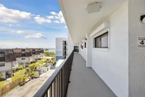 Chateau by the Sea - Cocoa Beach Oceanfront Penthouses with Rooftop Deck next to the Pier - Interior entrance