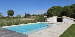 Mas du Couvin, maison d'hôtes en Camargue - Pool