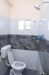 Galaxy Residency Pallavaram Airport - Bathroom
