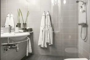 Ringenäs Hotell & Konferens - Bathroom