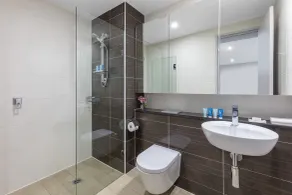 Meriton Suites North Ryde - Bathroom