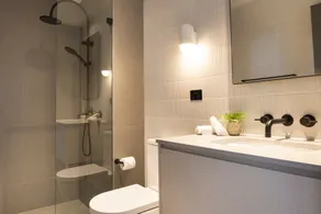 Art Series - The Chen - Bathroom
