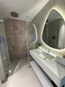 Allenbeach TLV- Adults only - WE HAVE SHELTER - Bathroom