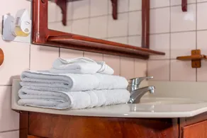 Hotel Guanacaste Lodge - Bathroom