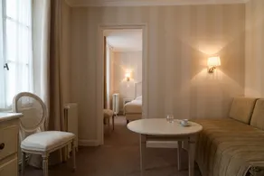 Hostellerie des Trois Pigeons, Paray-le-Monial - Værelse