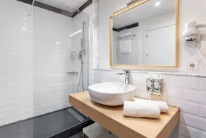 B&B HOTEL Apartamentos Madrid Centro Fuencarral 46 - Badeværelse