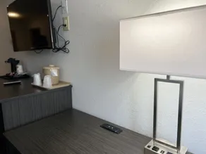 Quality Inn & Suites Louisville East - Chambre