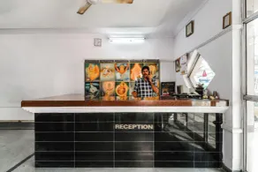 Sri Raghavendra Inn - Réception