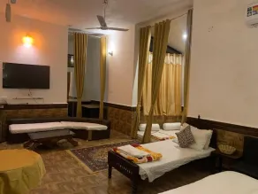 Haveli Expedition & Resort - Room