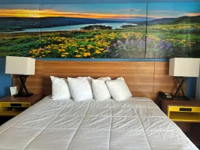 Days Inn & Suites by Wyndham Needles - Zimmer