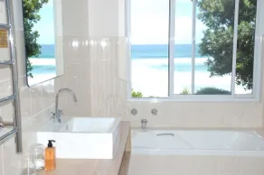 Dune Beach House - Bathroom