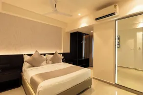 Radiance By Hotel Roopa - Camera