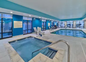 Hampton Inn Omaha Midtown-Aksarben Area - Piscine