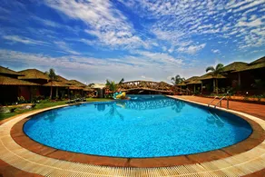 Sanskruti Quality Resort - Basseng