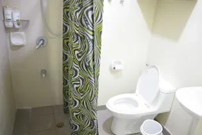 Avida Towers Riala - Bathroom