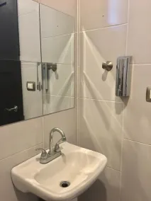 Hotel Y Suites Axolotl - Baño