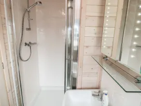 Thorntree Lodge - Baño