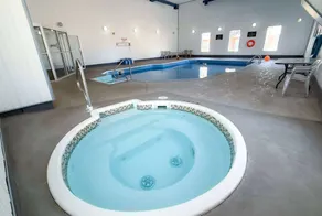Super 8 by Wyndham Medicine Hat AB - Piscine