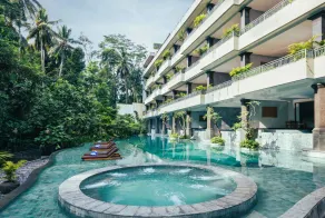 Anumana De Suite - Pool